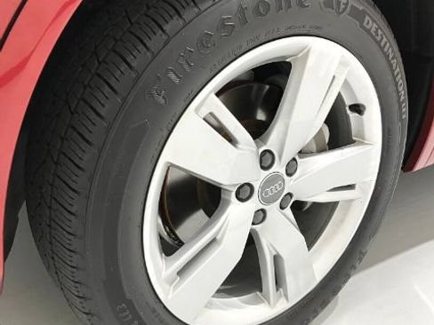 Used 2018 Audi Q5 2.0T Premium Plus w/ Premium Plus Package AWD/4WD image 14