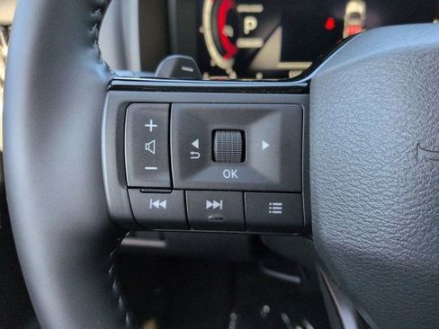 Used 2025 Nissan Rogue Platinum w/ Platinum Premium Package FWD image 25