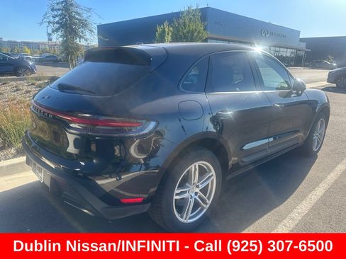 Used 2024 Porsche Macan Turbo AWD/4WD image 4