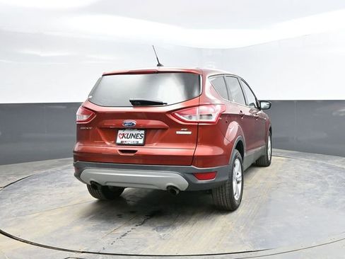 Used 2014 Ford Escape SE image 9