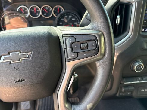 Used 2021 Chevrolet Silverado 1500 Custom Trail Boss w/ Safety Confidence Package AWD/4WD image 21