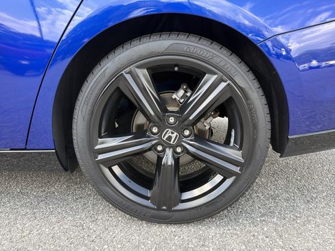 Used 2023 Honda Accord Sport image 32