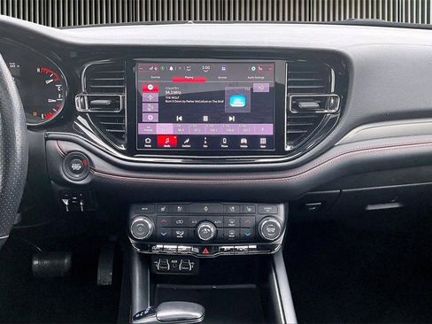 Used 2023 Dodge Durango GT image 6