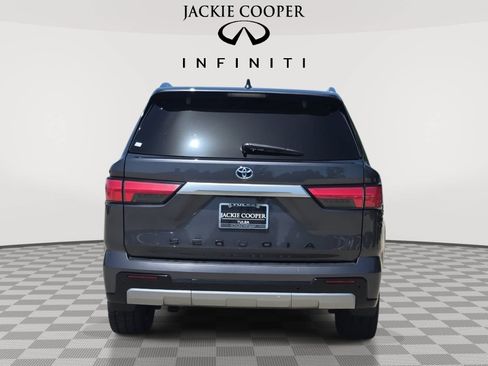 Used 2024 Toyota Sequoia Capstone AWD/4WD image 6