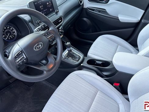 Used 2022 Hyundai Kona SEL image 10