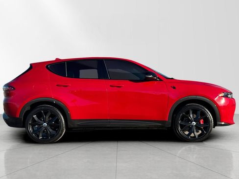 Used 2024 Dodge Hornet R/T image 2