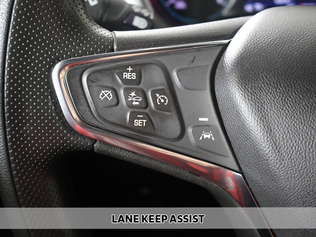 Used 2020 Chevrolet Equinox LT w/ LPO, Cargo Package FWD image 3