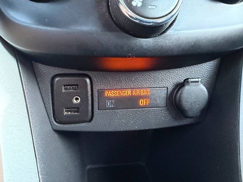 Used 2019 Chevrolet Trax LT w/ LT Convenience Package AWD/4WD image 20