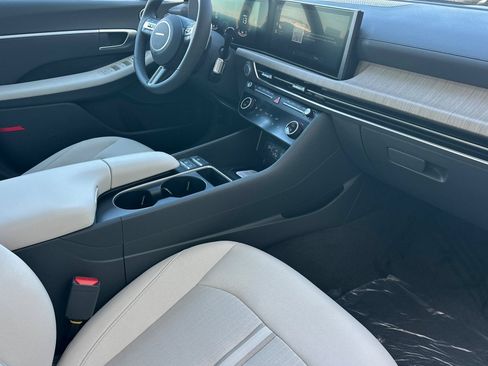 New 2026 Hyundai Sonata SEL FWD image 16