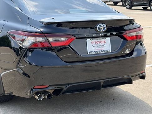 Certified 2023 Toyota Camry SE FWD image 6
