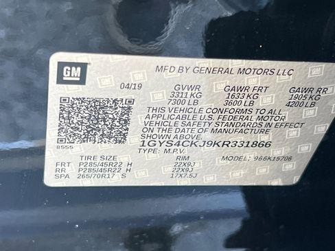 Used 2019 Cadillac Escalade Premium Luxury AWD/4WD image 30