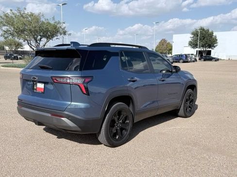 Used 2026 Chevrolet Equinox LT w/ Midnight Edition FWD image 6