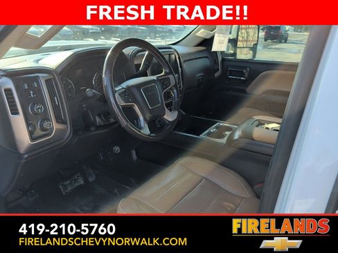 Used 2017 GMC Sierra 3500 Denali w/ Duramax Plus Package image 17