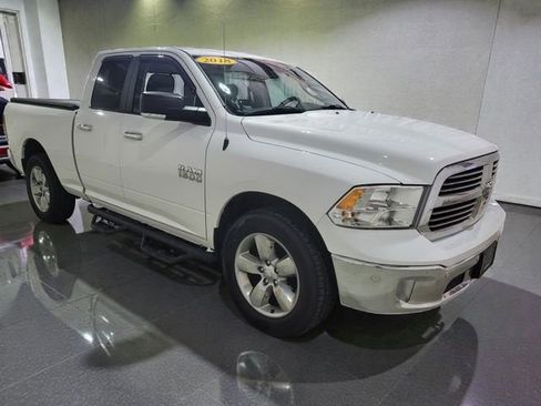 Used 2018 RAM 1500 Big Horn image 2