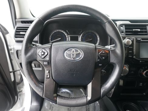 Used 2017 Toyota 4Runner TRD Off-Road AWD/4WD image 16