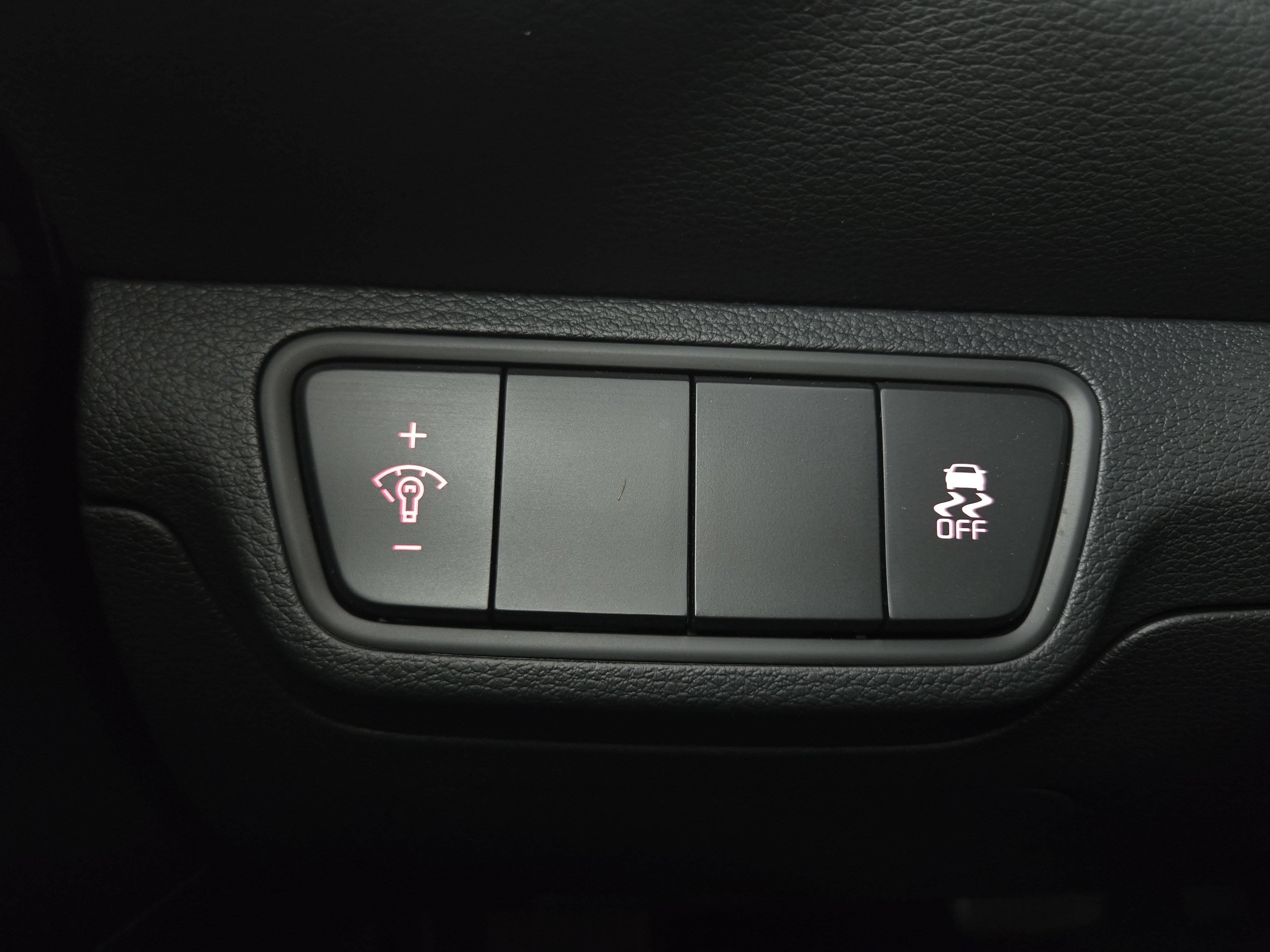 Used 2023 Kia Forte LXS FWD image 24