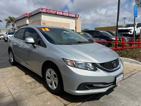Used 2013 Honda Civic LX image 2