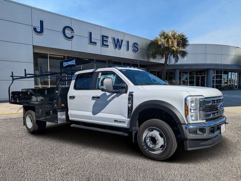 Used 2025 Ford F450 XL w/ XL Chrome Package RWD image 1