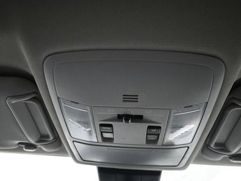 Certified 2018 Toyota RAV4 Limited image 17