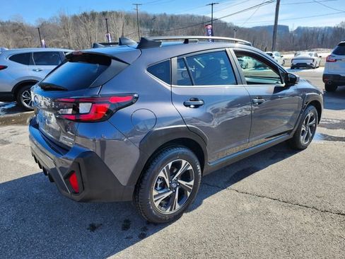 Used 2024 Subaru Crosstrek 2.0i Premium image 7