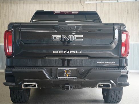 Used 2024 GMC Sierra 1500 Denali Ultimate AWD/4WD image 9