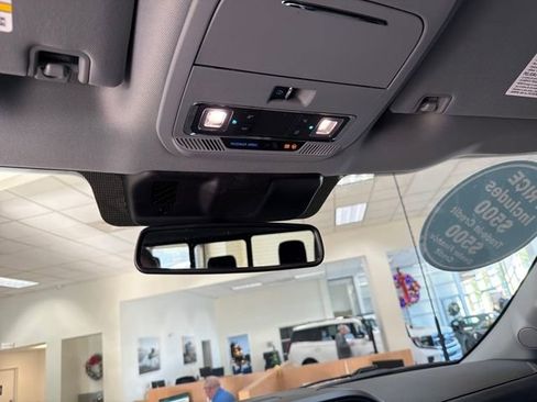 Used 2025 Ford F250 Lariat w/ Lariat Ultimate Package image 21