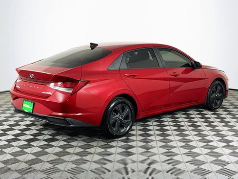 Used 2023 Hyundai Elantra Blue image 10