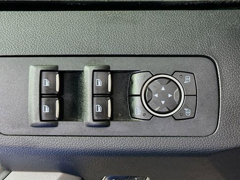 Used 2018 Ford F150 Raptor w/ Equipment Group 802A Luxury AWD/4WD image 22