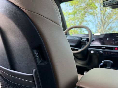 New 2026 Kia Sorento SX Prestige AWD/4WD image 28