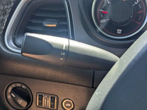 Used 2019 Dodge Challenger R/T w/ Driver Convenience Group RWD image 27