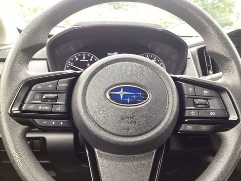 Used 2025 Subaru Crosstrek 2.5i Premium AWD/4WD image 11