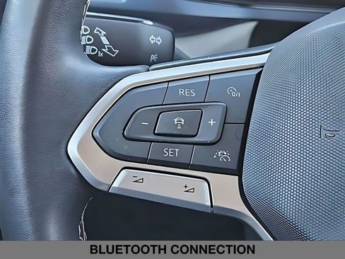 Used 2023 Volkswagen Taos SE image 27