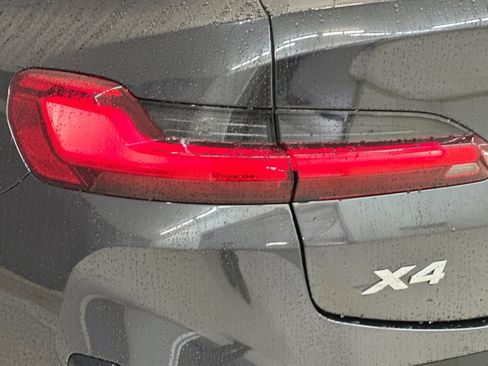 Certified 2024 BMW X4 xDrive30i w/ Premium Package image 12