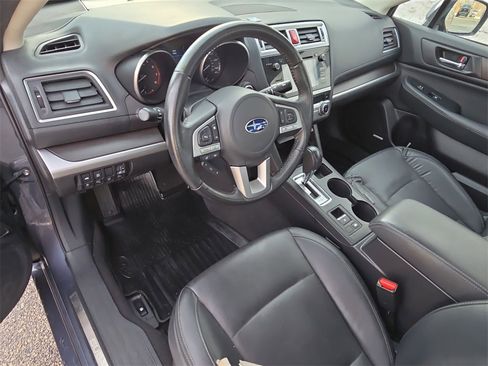 Used 2017 Subaru Legacy 2.5i Limited image 10