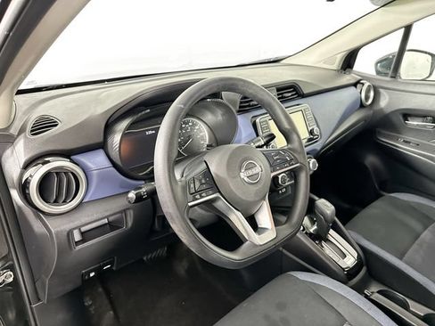 Used 2023 Nissan Versa SV FWD image 17