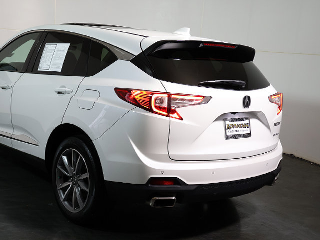 Used 2023 Acura RDX w/ Technology Package AWD/4WD image 11