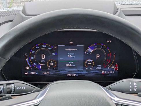 Used 2025 Chevrolet Suburban High Country w/ Sun And Tow Package image 33