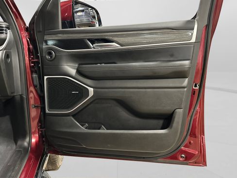 Used 2022 Jeep Wagoneer Series II image 43