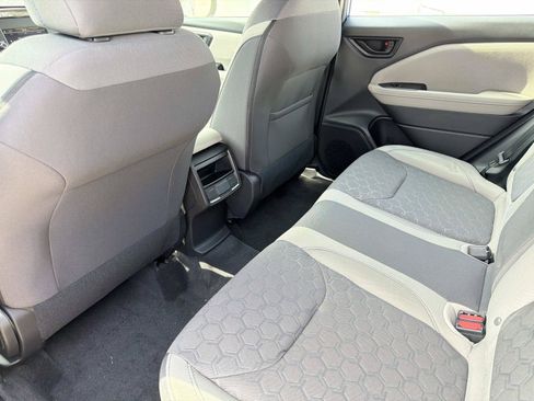 New 2026 Subaru Forester AWD/4WD image 9