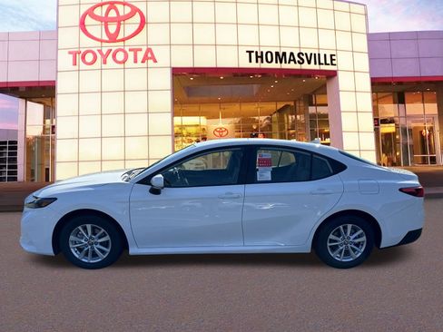 New 2025 Toyota Camry LE image 8