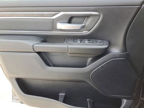 Used 2022 RAM 1500 Big Horn AWD/4WD image 18