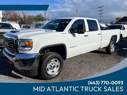 Used 2019 GMC Sierra 2500 4x4 Crew Cab w/ Sierra Convenience Package