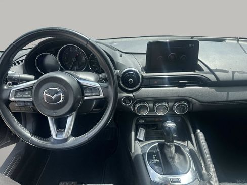 Used 2023 MAZDA MX-5 Miata Grand Touring RWD image 21