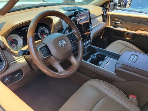 Used 2021 RAM 3500 Limited AWD/4WD image 3