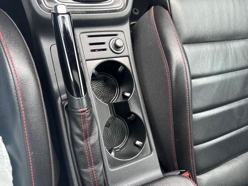 Used 2017 Volkswagen GTI Autobahn FWD image 21