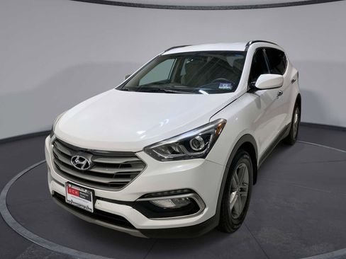 Used 2017 Hyundai Santa Fe Sport image 1