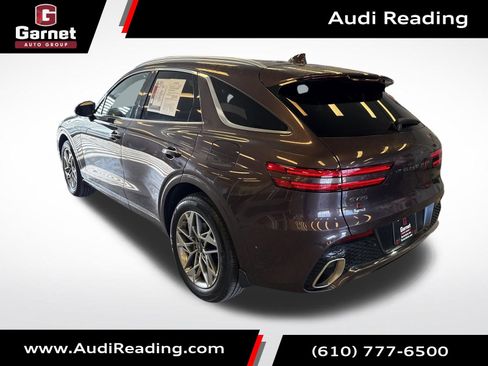 Used 2022 Genesis GV70 2.5T w/ Advanced Package image 3