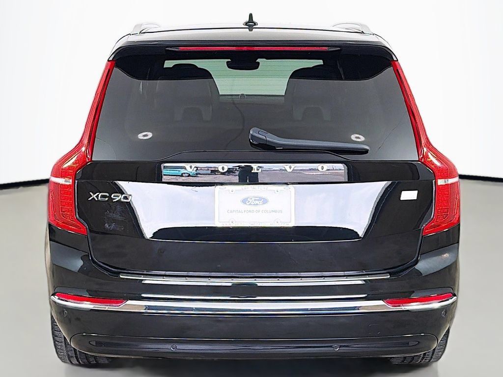 Used 2024 Volvo XC90 T8 Ultimate w/ Lounge Package AWD/4WD image 18