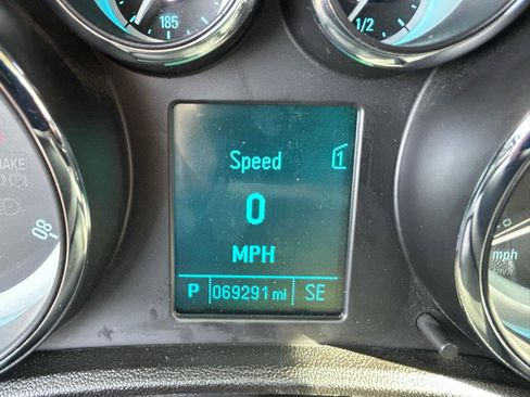 Used 2013 Buick Verano Premium FWD image 20