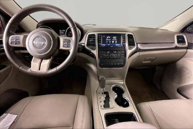 Used 2012 Jeep Grand Cherokee Laredo RWD image 5